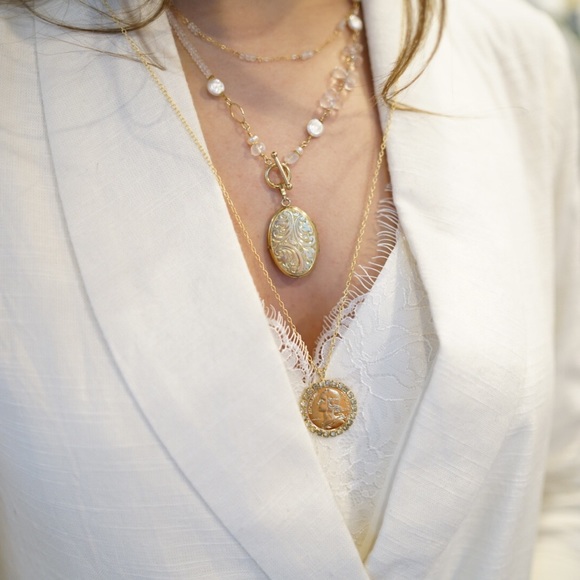 Meet your Posher, Susan - Picture 2 of 3